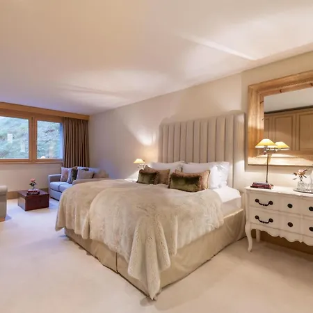 Chalet Kitzbuehel: A Symphony Of Style And Snow *