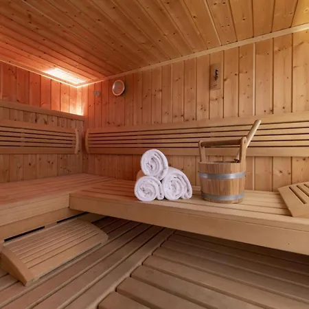 Apartmán Chalet Kitzbuehel: A Symphony Of Style And Snow *