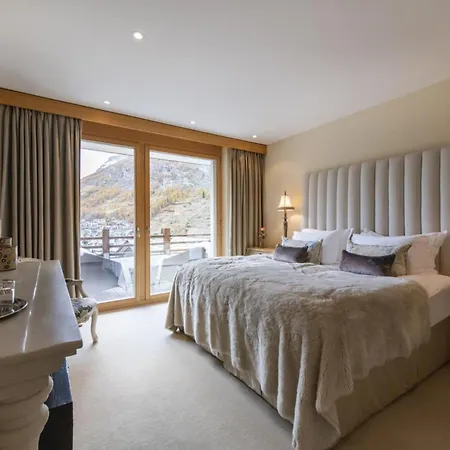 Chalet Kitzbuehel: A Symphony Of Style And Snow *
