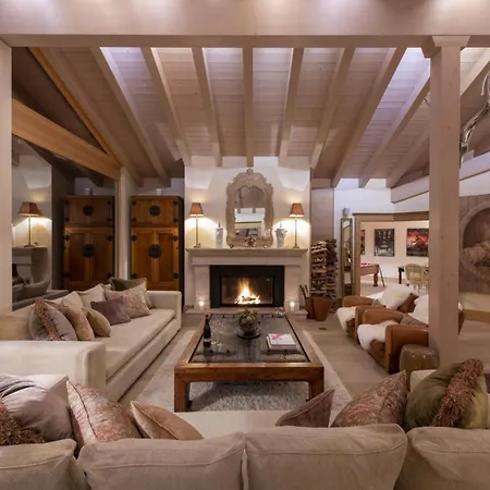 Apartmán Chalet Kitzbuehel: A Symphony Of Style And Snow Griesenau