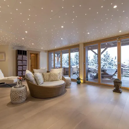 Chalet Kitzbuehel: A Symphony Of Style And Snow *